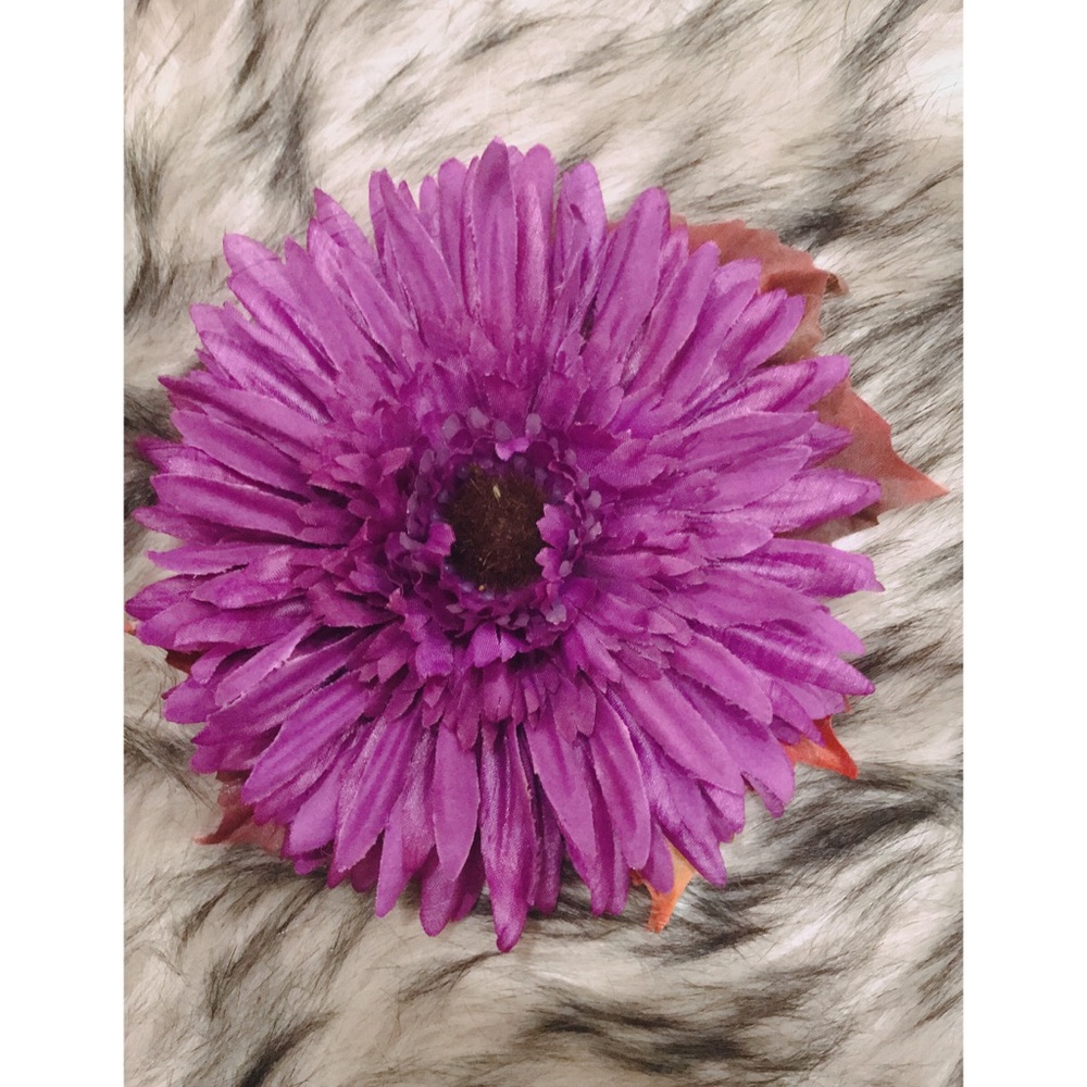 Purple fall pinup hair flower